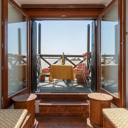 Venezia-centro Prestigioso Storico Διαμέρισμα *